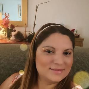 Meet your Posher, Alejandra